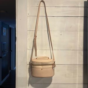 Lauren Conrad Cross Body Blush pure -with tags